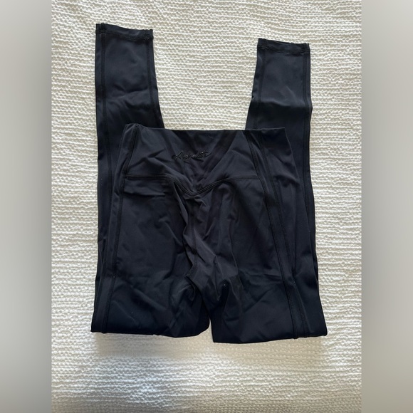 Women’s Alphalete Leggings Size Small - Picture 2 of 2
